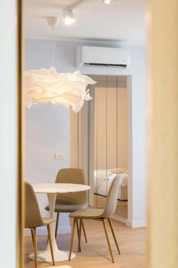 Candy Land Downtown Apartment Bukarest Exterior foto